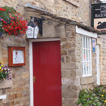 Black Swan Inn Masham Eksteriør billede